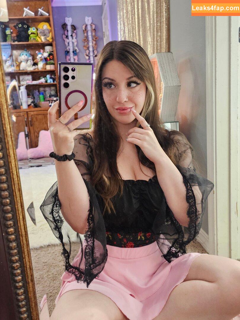 Heatherbby / missheatherbby / sakura_koneko_ leaked photo photo #0161