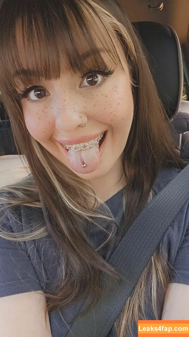 Heatherbby / missheatherbby / sakura_koneko_ leaked photo photo #0212