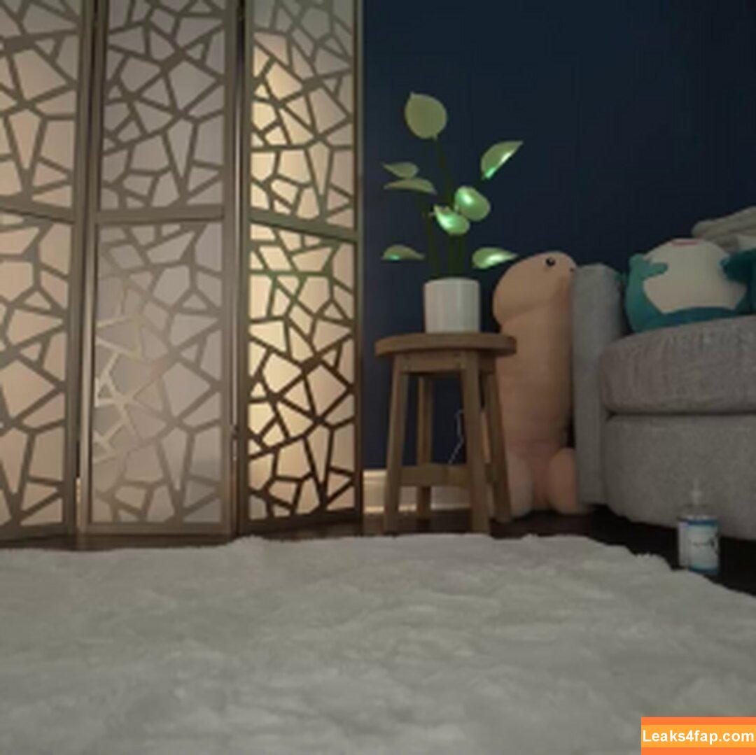 Heatherbby / missheatherbby / sakura_koneko_ leaked photo photo #0435