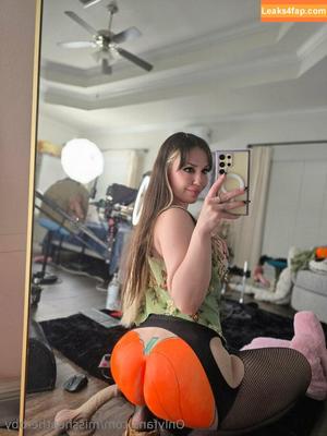 Heatherbby photo #0928