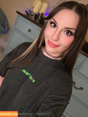 Heatherbby photo #0942