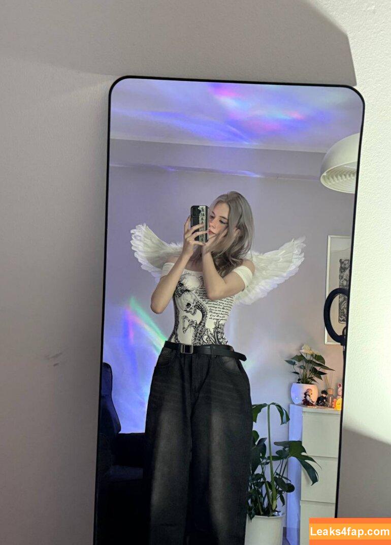 hefxtom /  leaked photo photo #0150