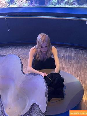 hefxtom photo #0143