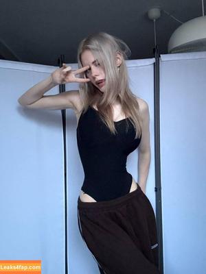 hefxtom photo #0157
