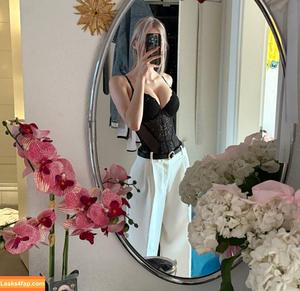 hefxtom photo #0182
