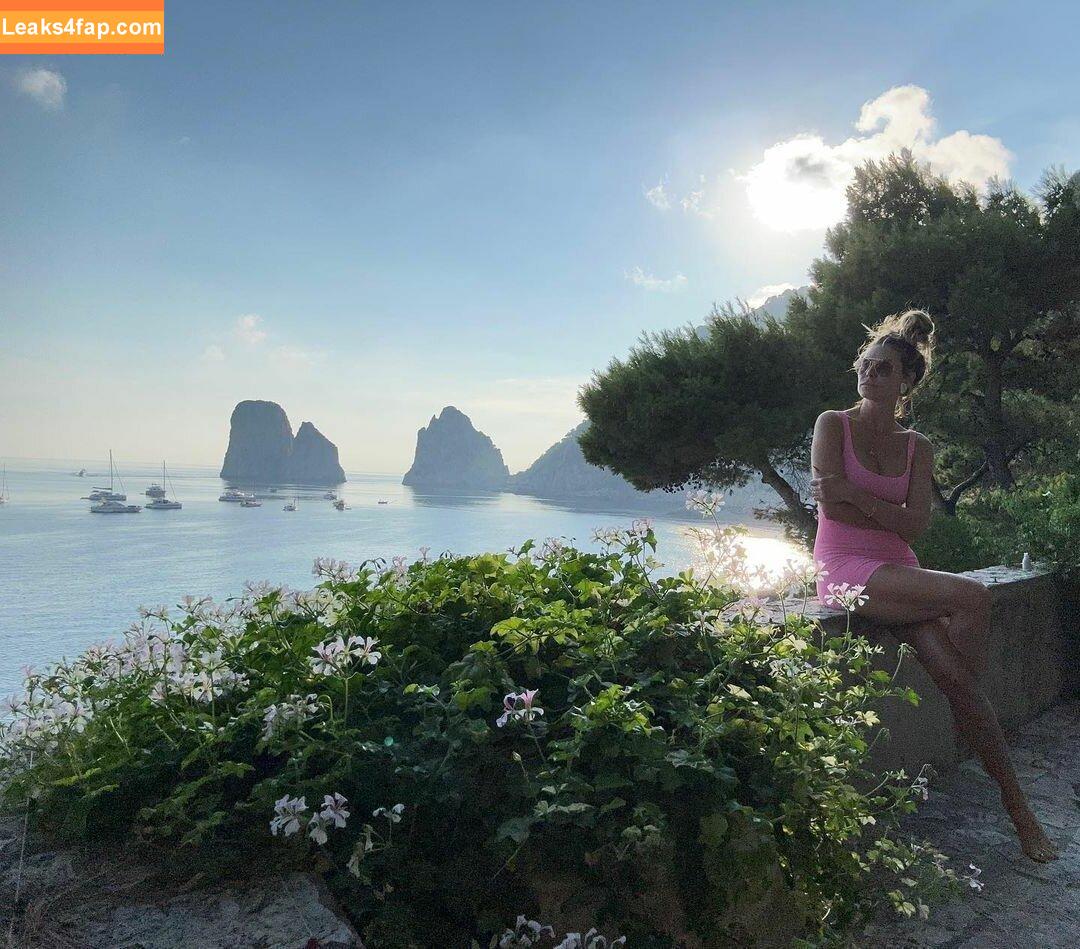 Heidi Klum / heidiklum / https: leaked photo photo #0372