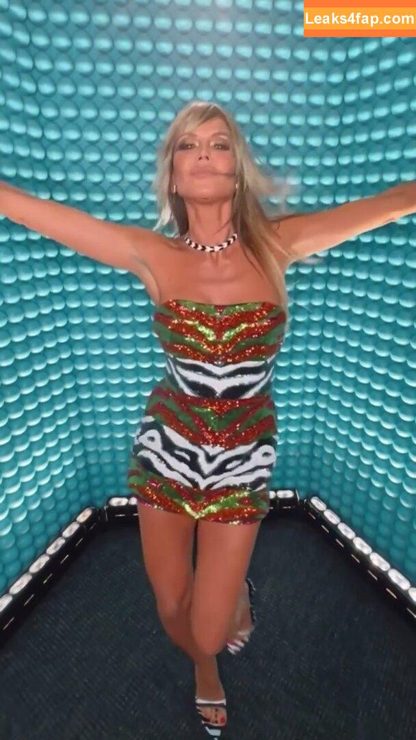 Heidi Klum / heidiklum / https: leaked photo photo #0429