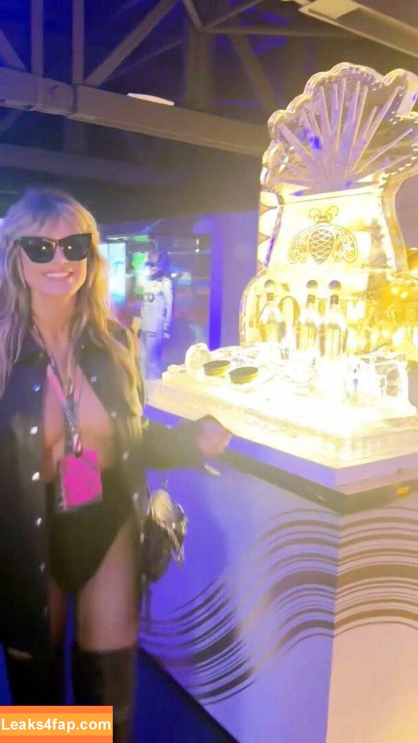 Heidi Klum / heidiklum / https: leaked photo photo #0787
