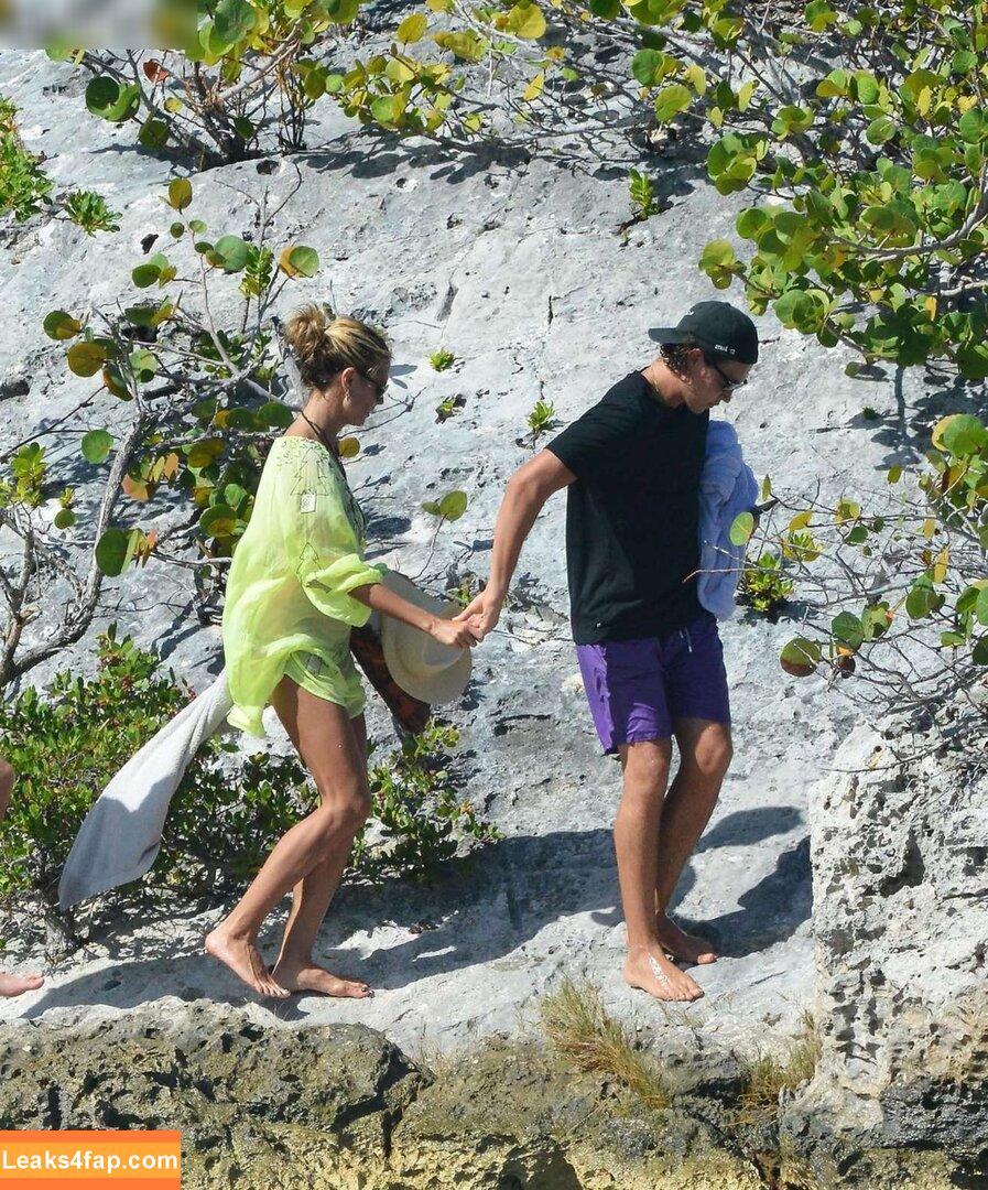 Heidi Klum / heidiklum / https: leaked photo photo #2196