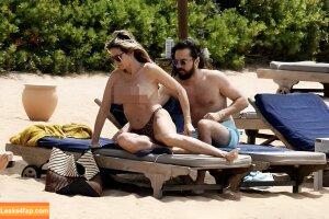 Heidi Klum / heidiklum / https: leaked photo photo #2344