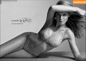 Heidi Klum photo #2102