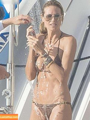 Heidi Klum photo #2204