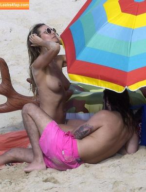 Heidi Klum photo #2360