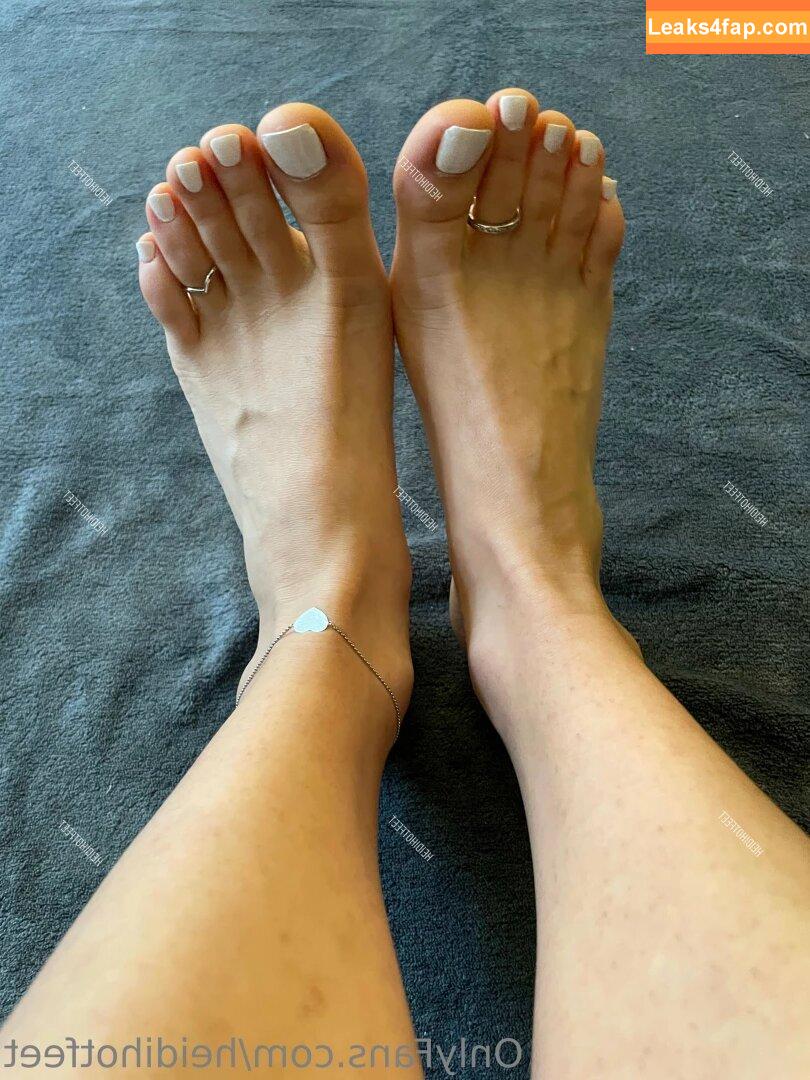 Heidihotfeet /  leaked photo photo #0010