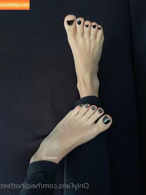 Heidihotfeet фото #0011