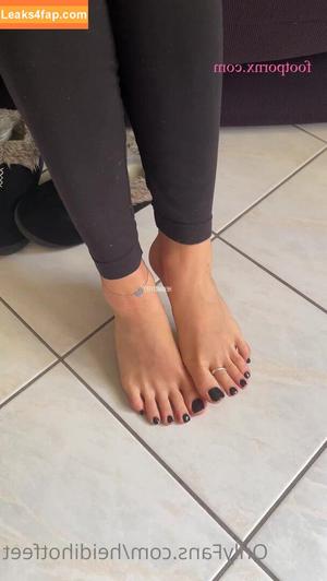 Heidihotfeet фото #0021