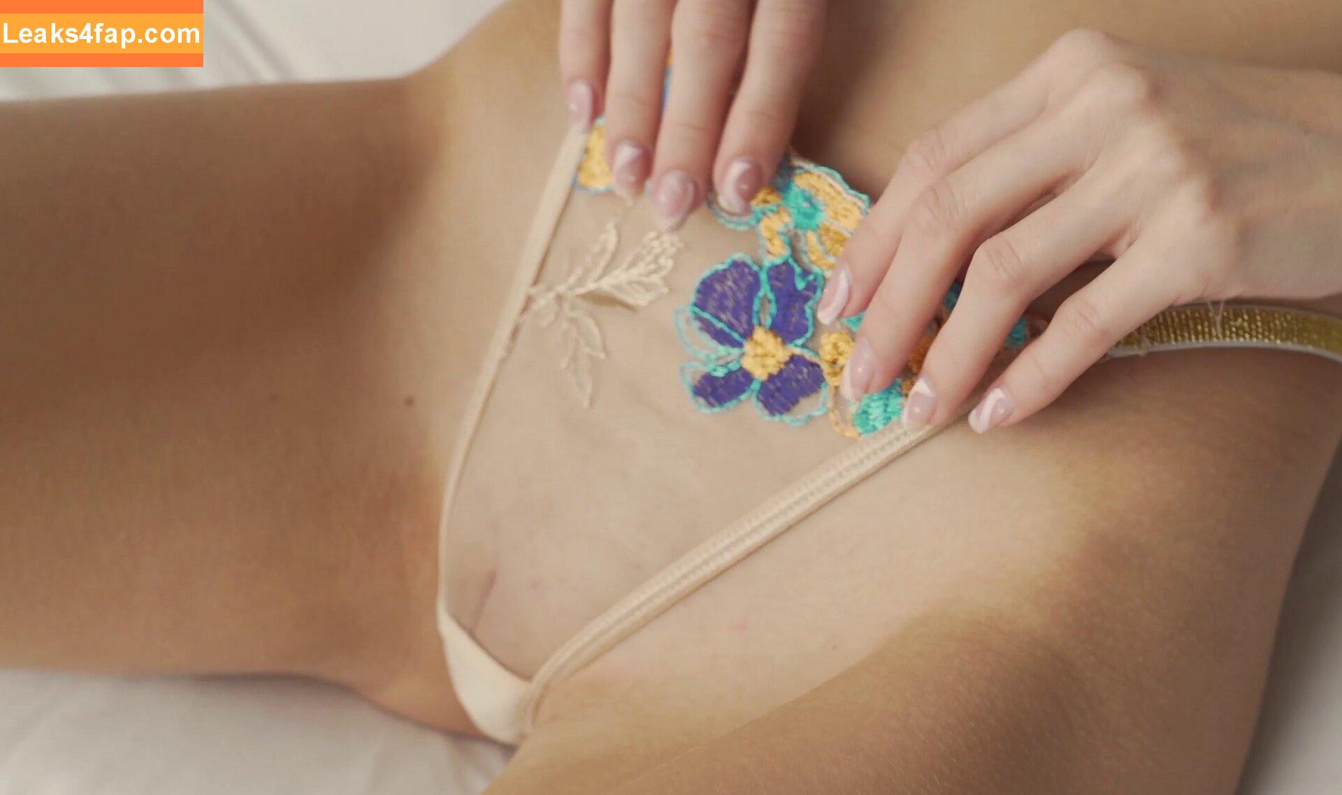 Heidy Pino / Blowjob / Heidymodel Fake Handjob / heidy_pino leaked photo photo #0134