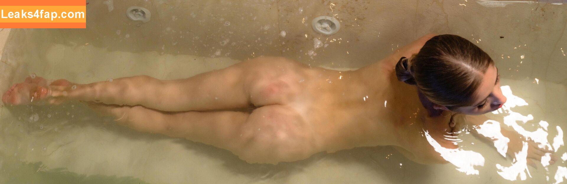 Heidy Pino / Blowjob / Heidymodel Fake Handjob / heidy_pino leaked photo photo #0580