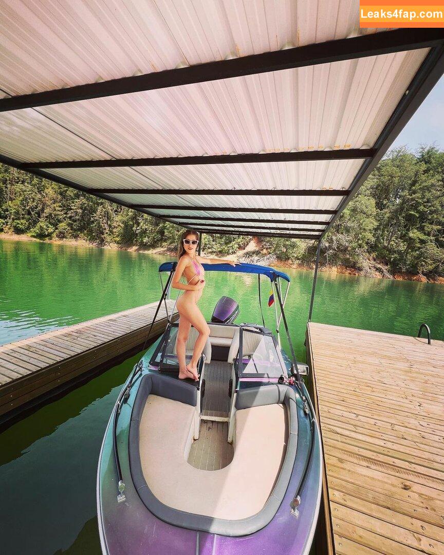 Heidy Pino / Blowjob / Heidymodel Fake Handjob / heidy_pino leaked photo photo #1041