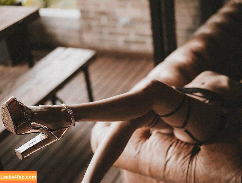 Heidy Pino / Blowjob / Heidymodel Fake Handjob / heidy_pino leaked photo photo #1801