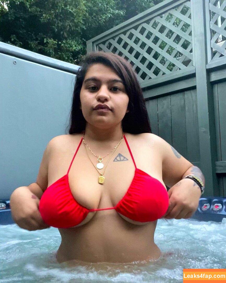 Heidy Pino / Blowjob / Heidymodel Fake Handjob / heidy_pino leaked photo photo #1981