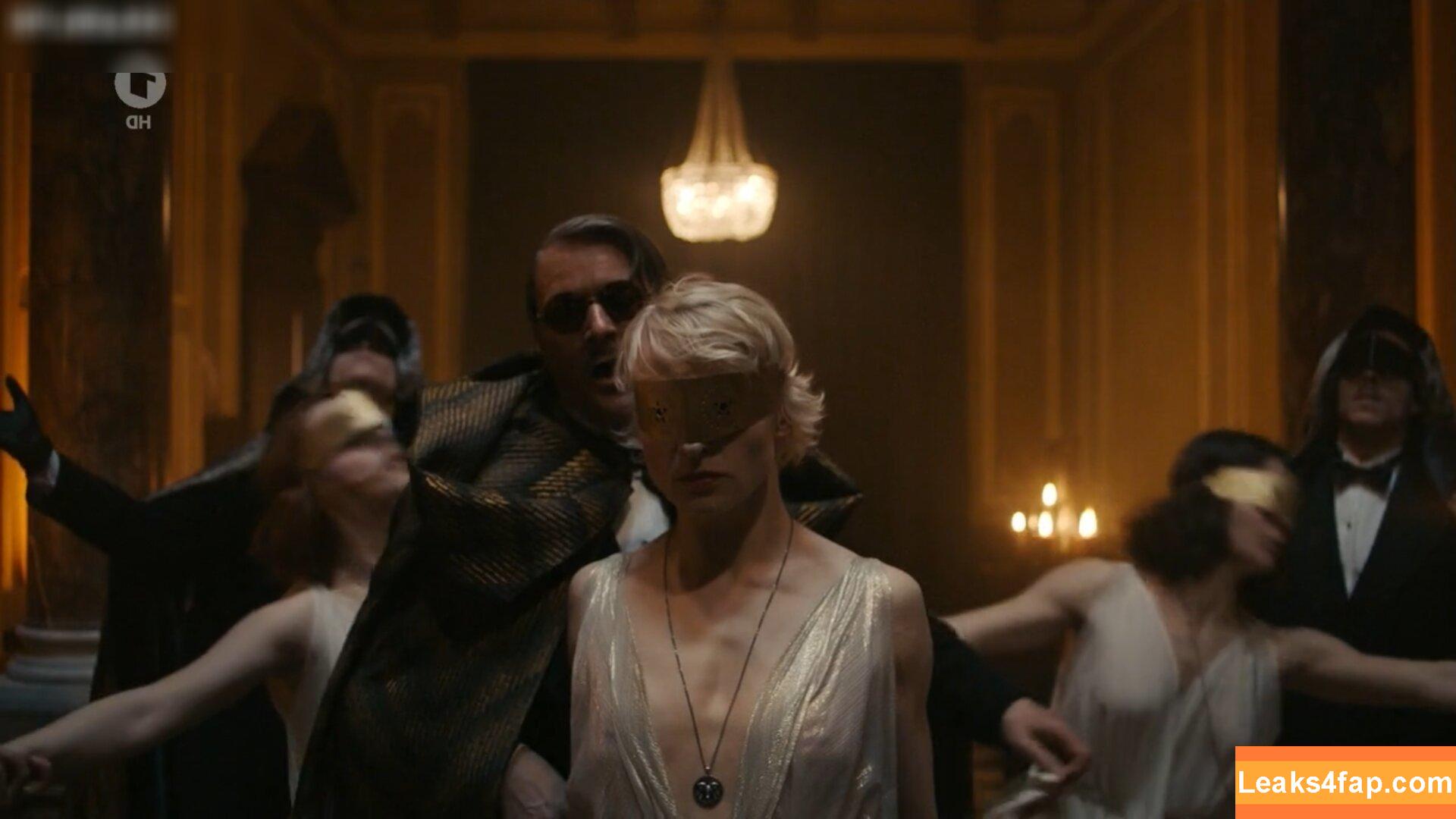 Heiße Serien - Scharfes aus TV und Film /  leaked photo photo #0074