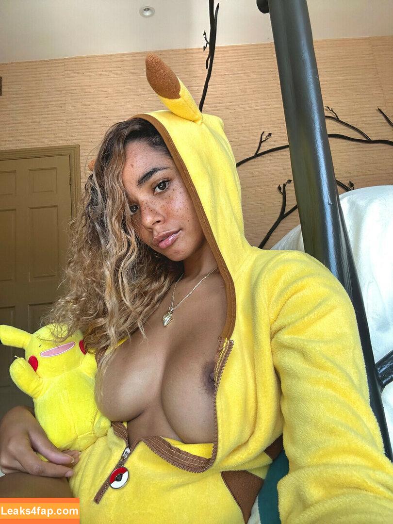 Helayna Marie / princess marie / princesshelayna leaked photo photo #0041