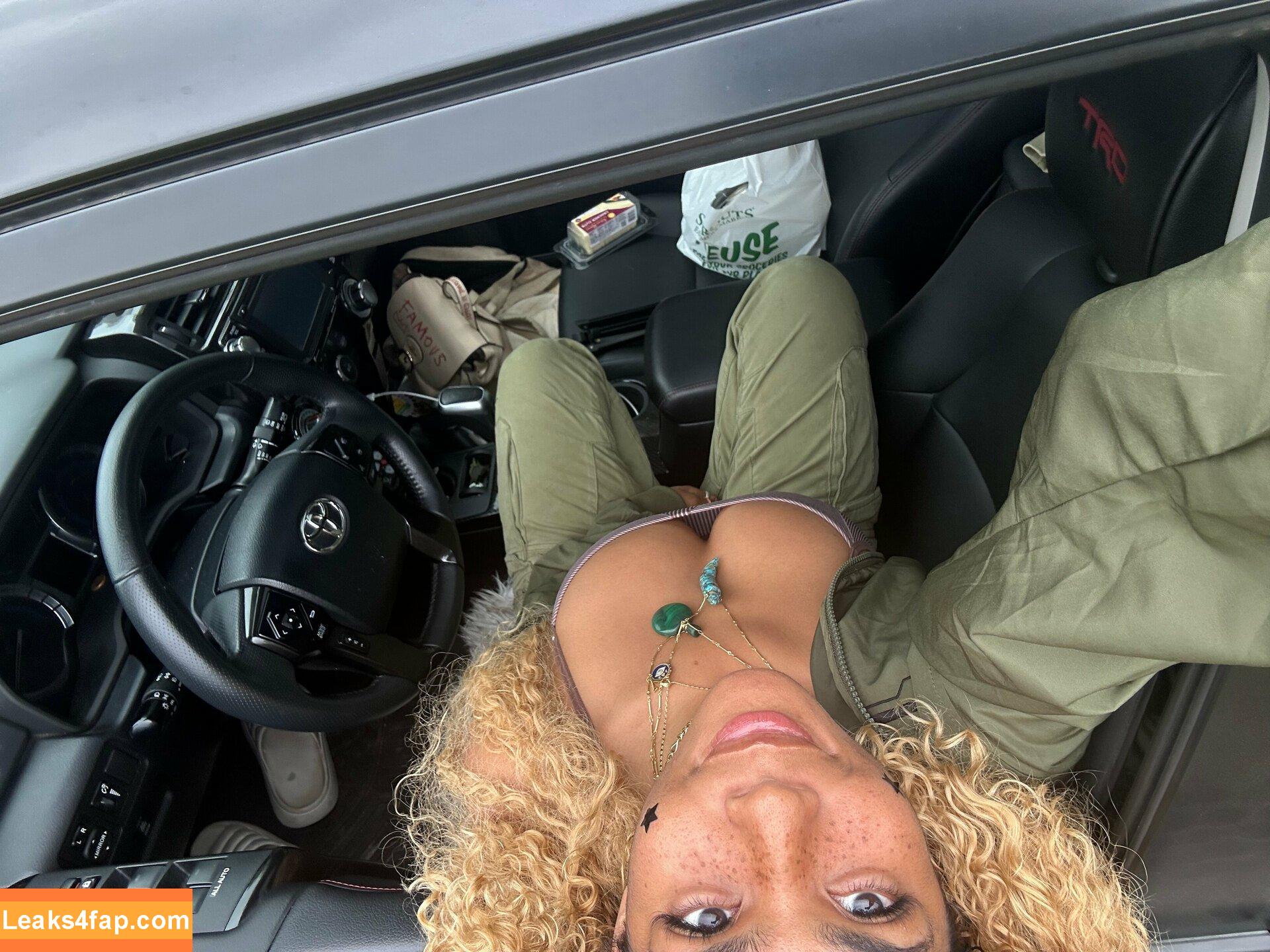 Helayna Marie / princess marie / princesshelayna leaked photo photo #0204