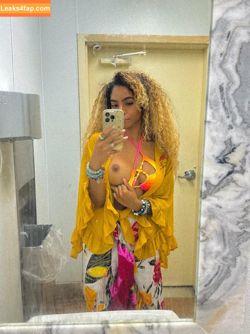 Helayna Marie / princess marie / princesshelayna leaked photo photo #0257