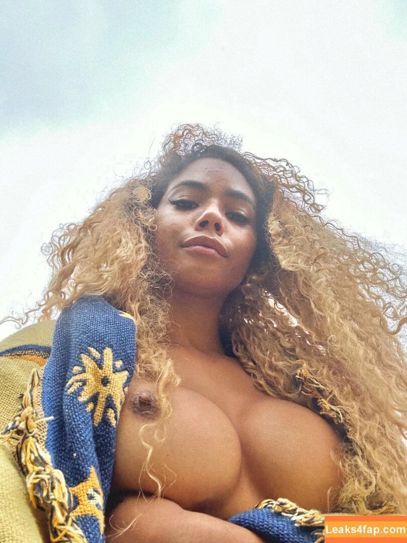 Helayna Marie / princess marie / princesshelayna leaked photo photo #0300