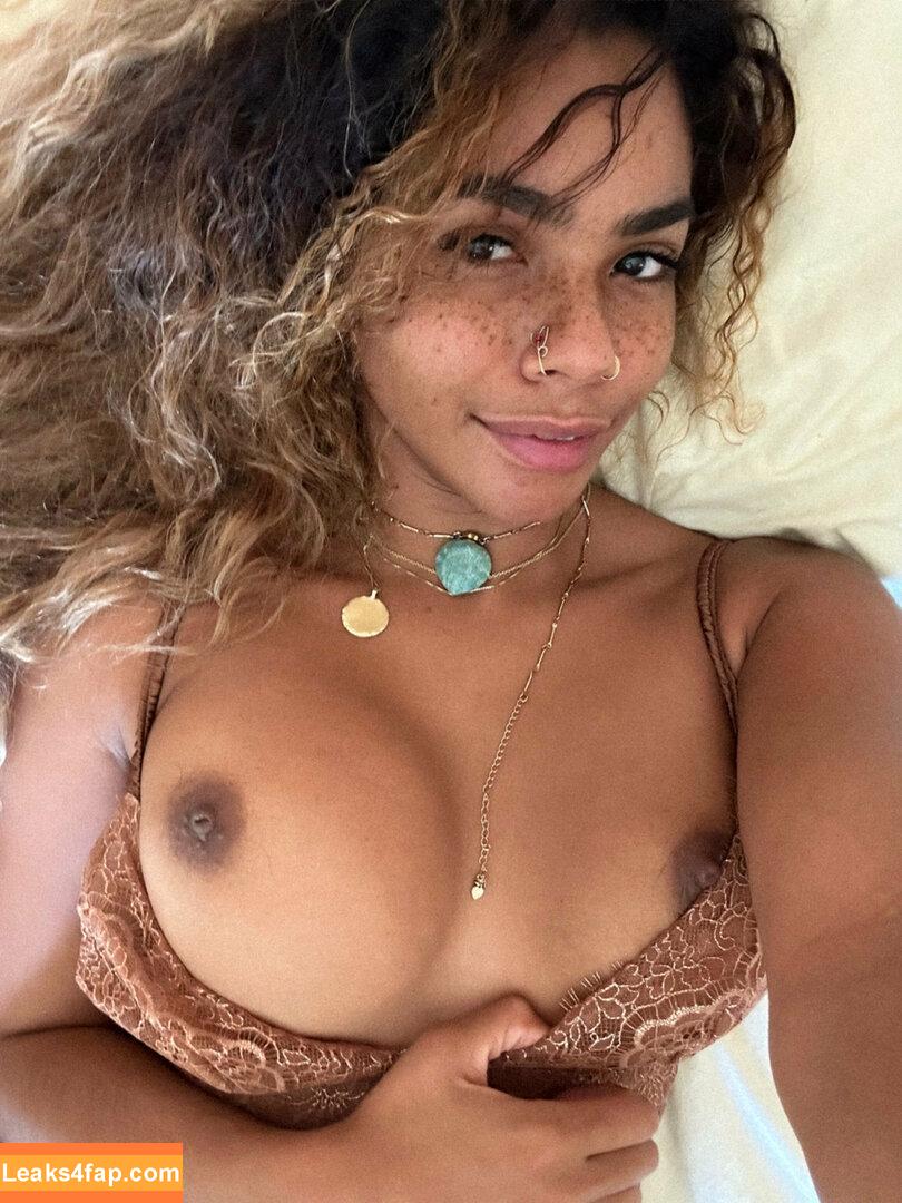 Helayna Marie / princess marie / princesshelayna leaked photo photo #0312