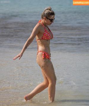 Helen Flanagan фото #0858