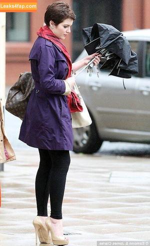 Helen Flanagan photo #1435