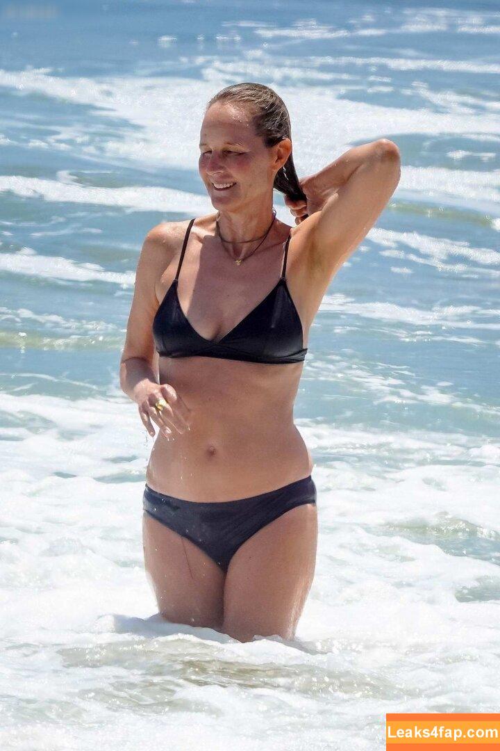 Helen Hunt / helenhunt leaked photo photo #0059