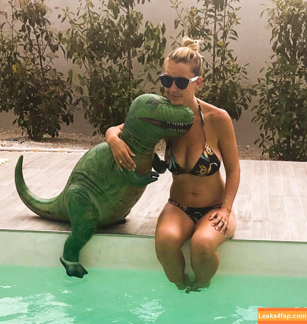 Helen Skelton / helenskelton leaked photo photo #0012