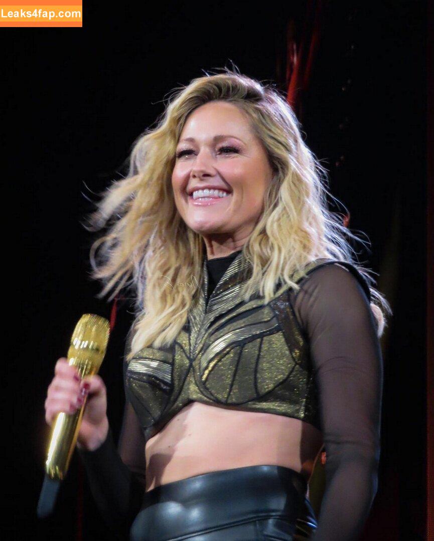 Helene Fischer / helenefischer leaked photo photo #0097