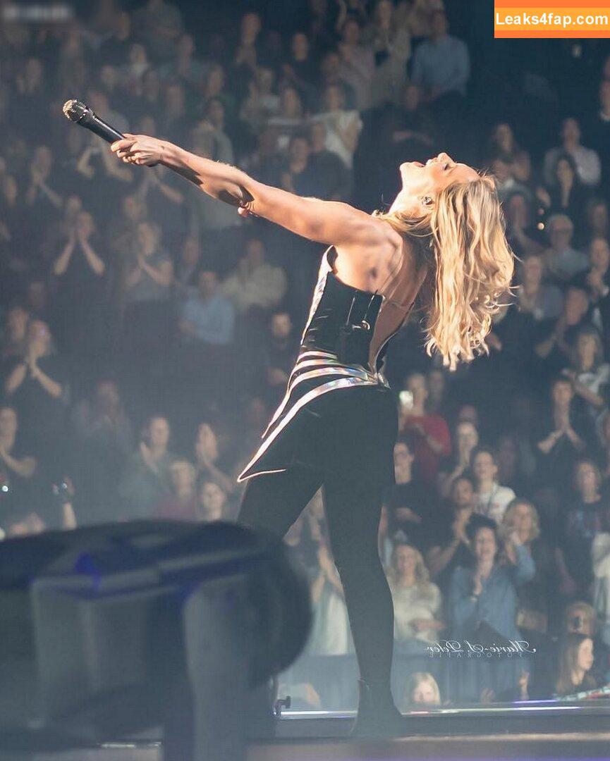 Helene Fischer / helenefischer leaked photo photo #0125