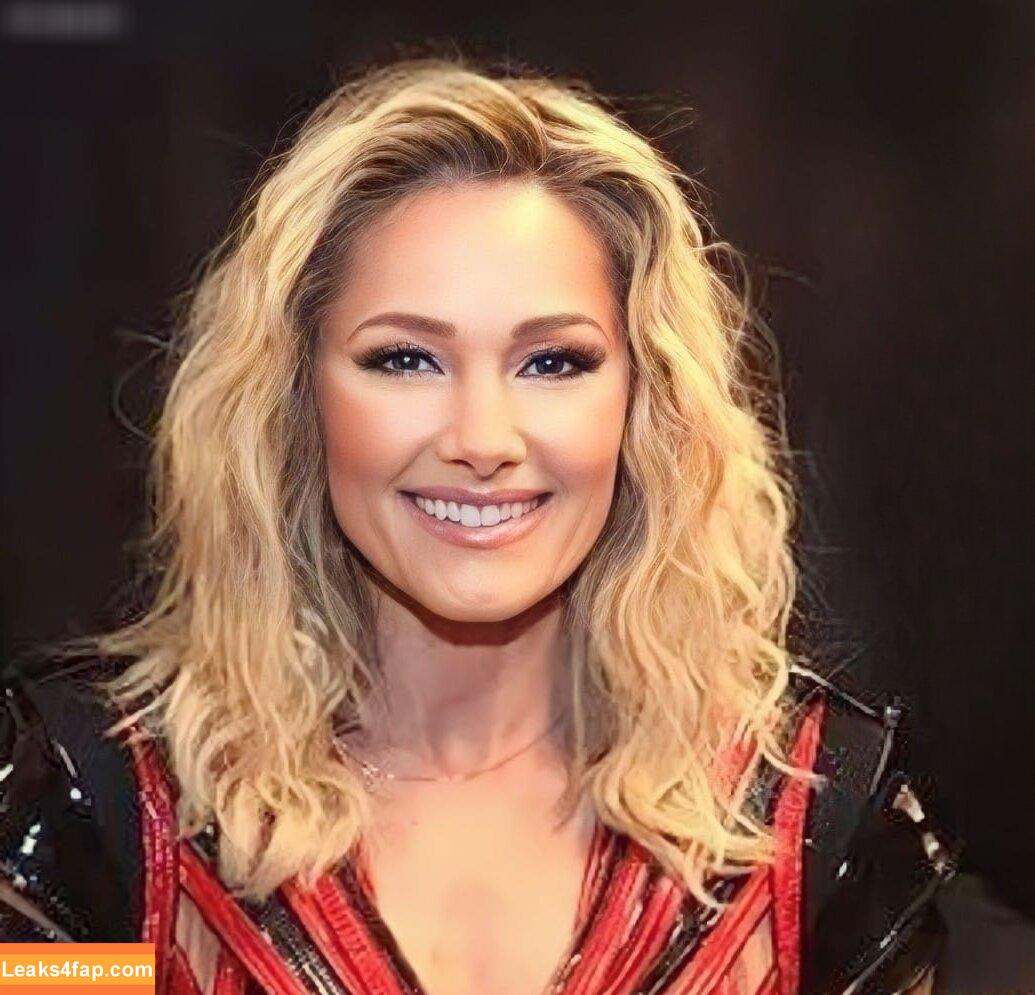 Helene Fischer / helenefischer leaked photo photo #0137