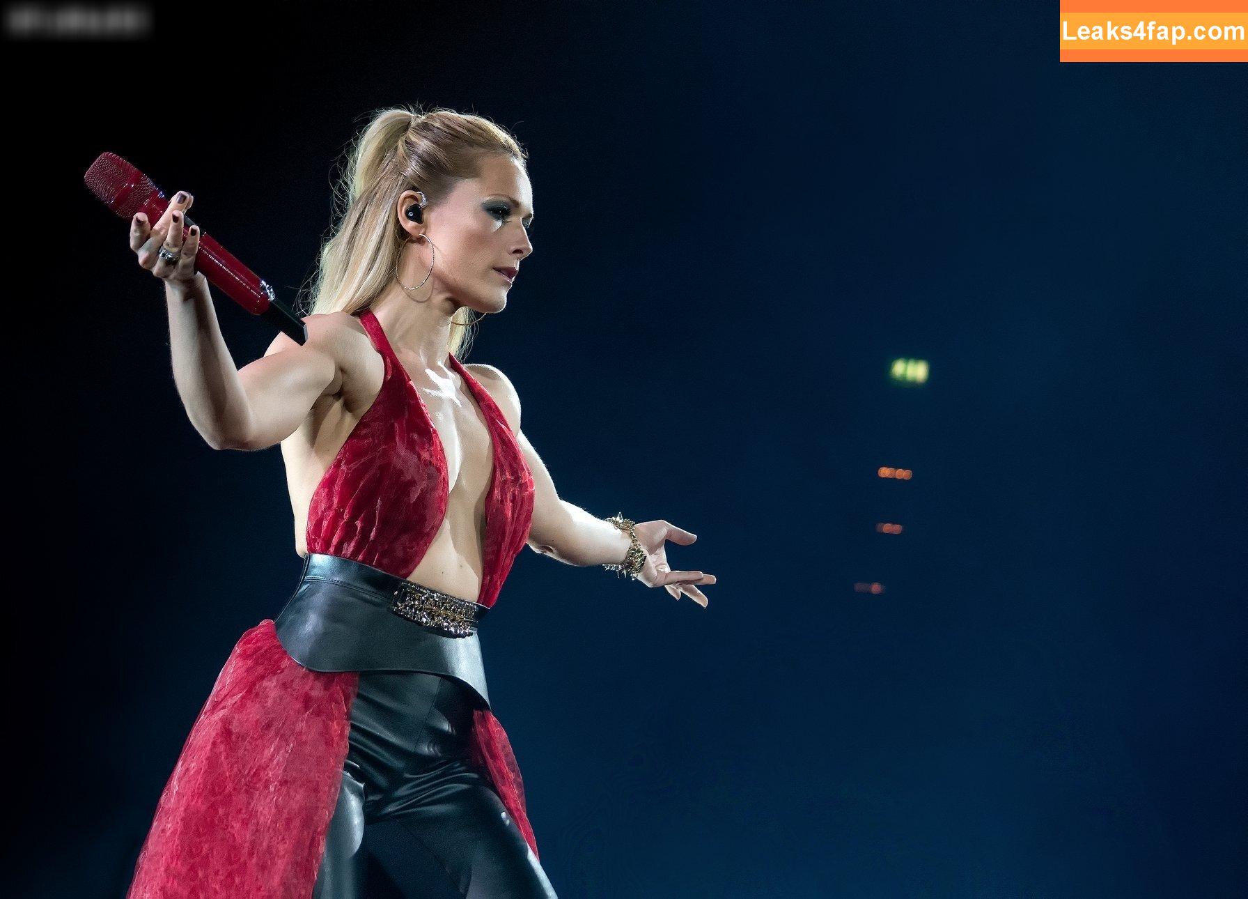 Helene Fischer / helenefischer leaked photo photo #0180