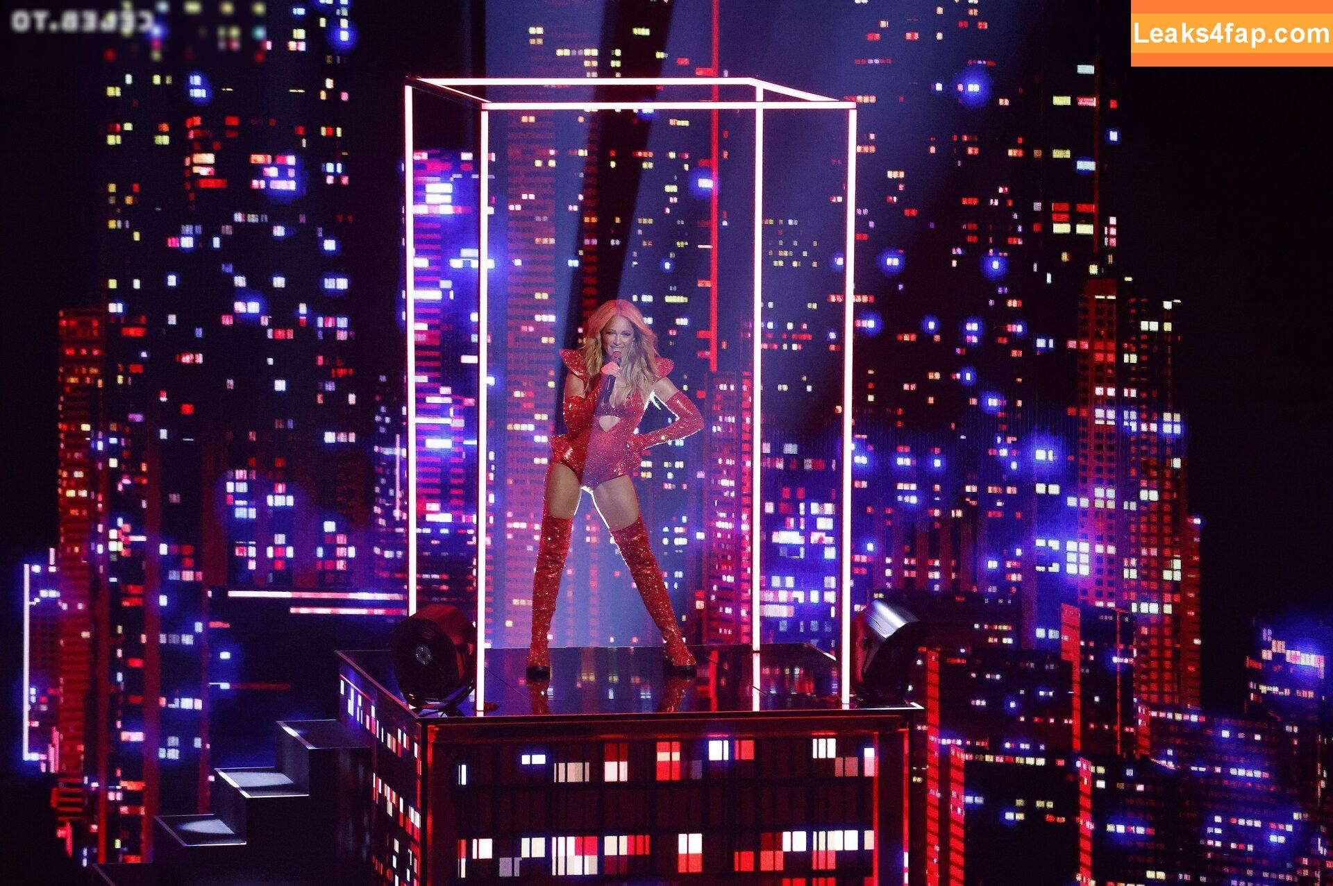 Helene Fischer / helenefischer leaked photo photo #0187