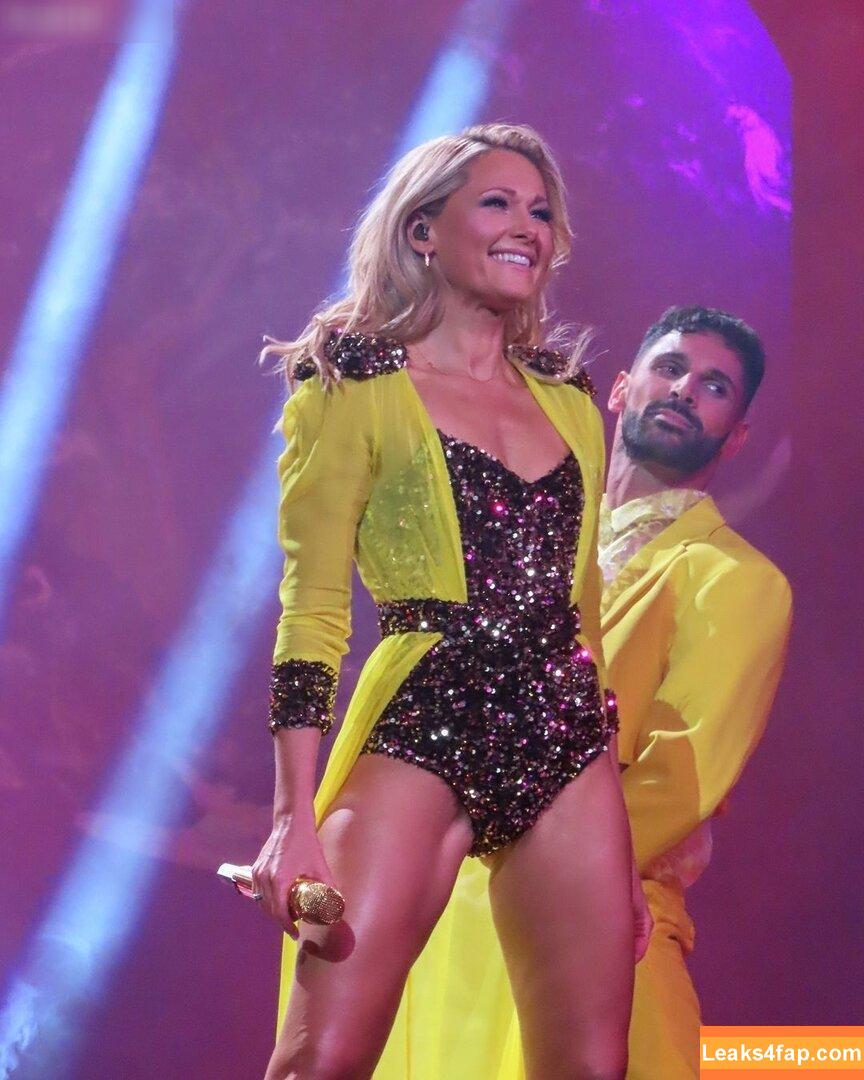 Helene Fischer / helenefischer leaked photo photo #0247