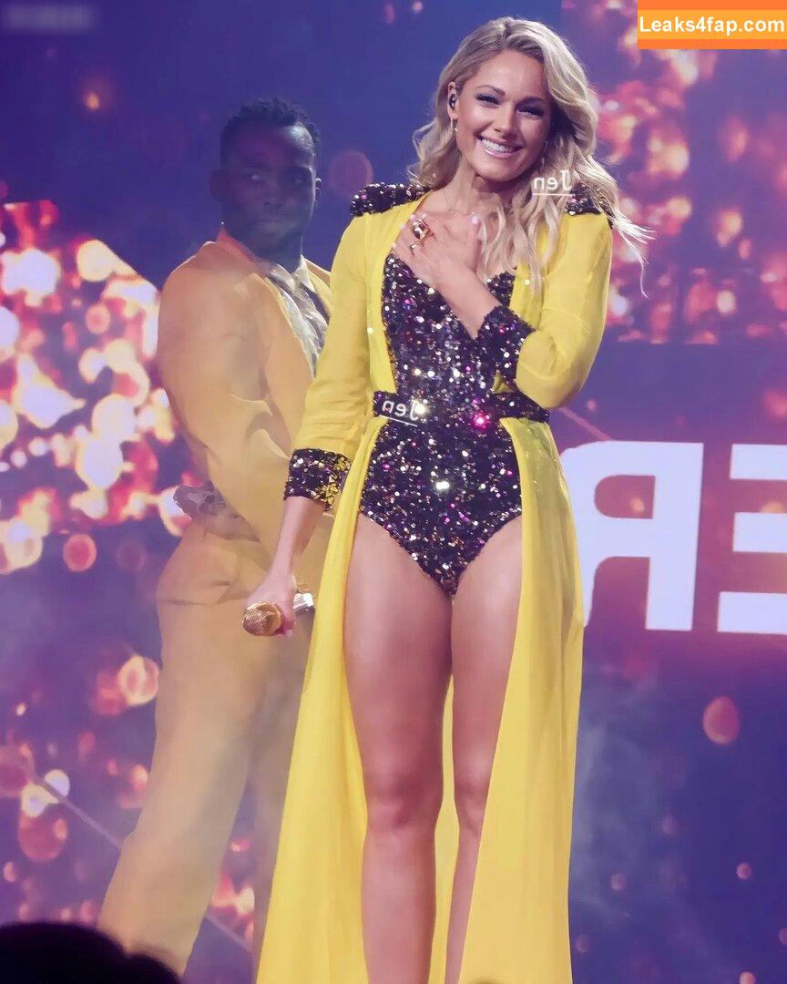 Helene Fischer / helenefischer leaked photo photo #0255