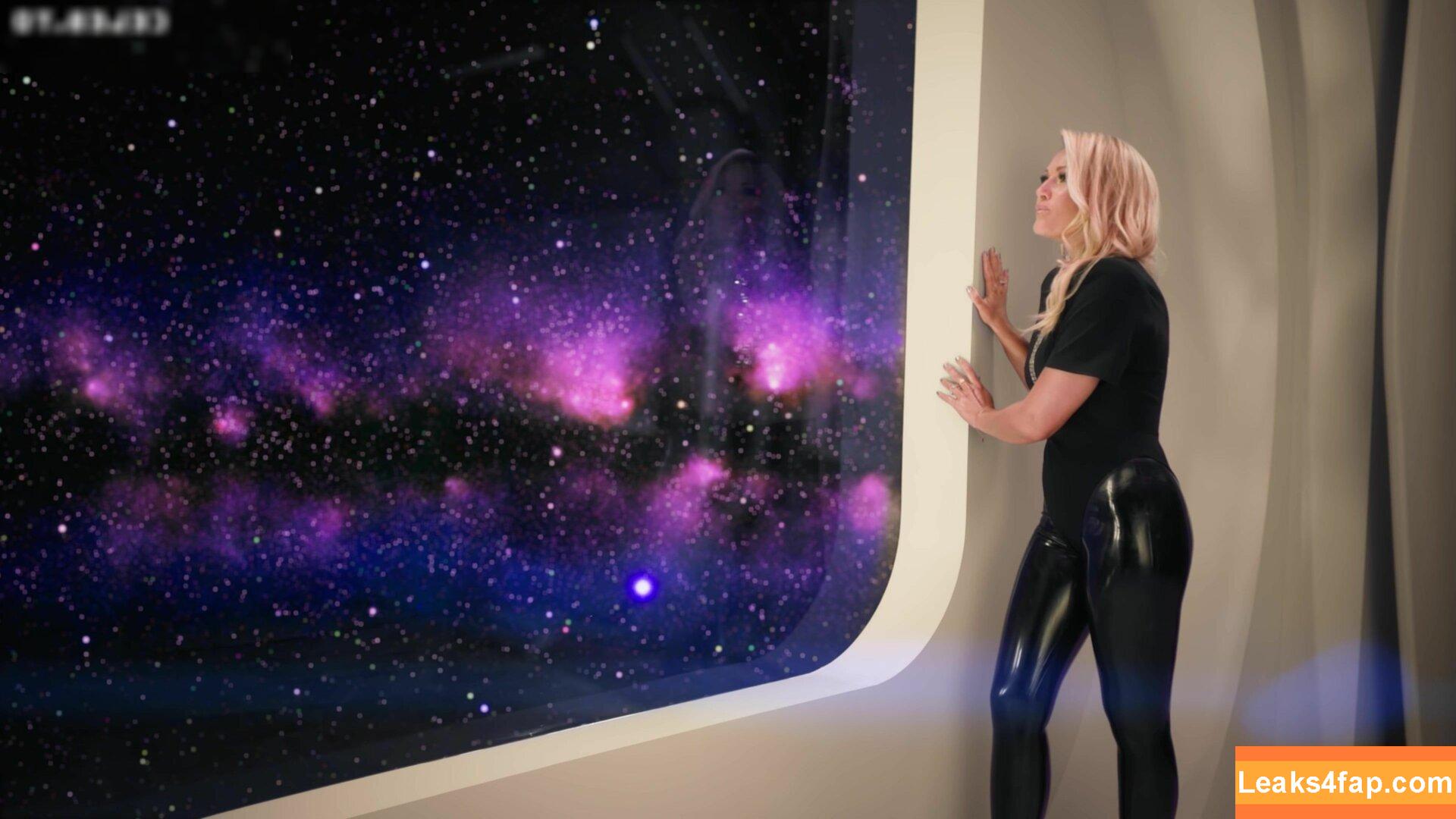 Helene Fischer / helenefischer leaked photo photo #0333