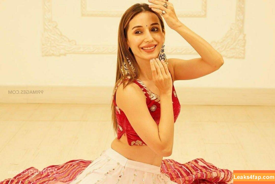 Heli Daruwala / heli_daruwala / https: leaked photo photo #0034