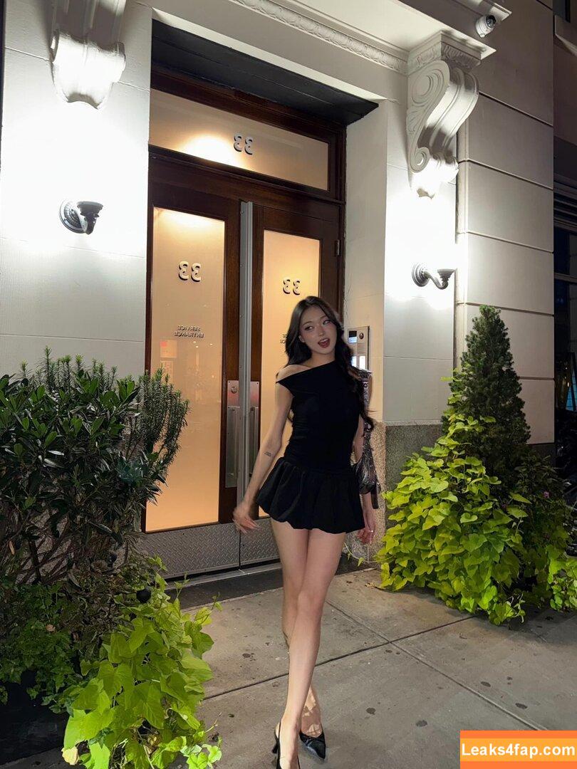 Hena Yang / hena.yng leaked photo photo #0116