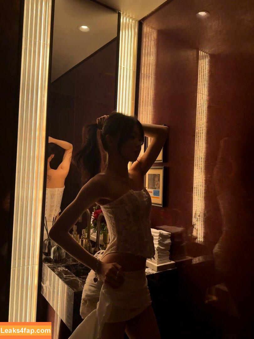 Hena Yang / hena.yng leaked photo photo #0140