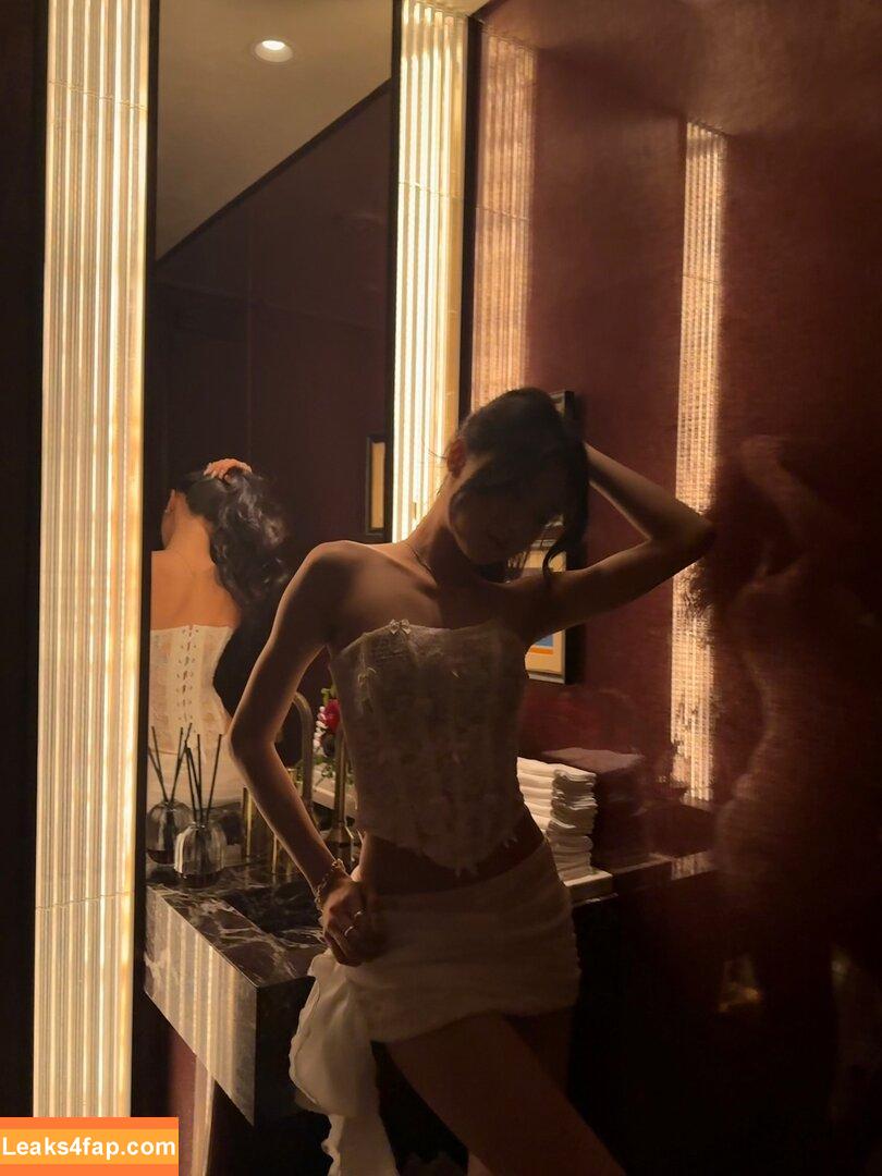 Hena Yang / hena.yng leaked photo photo #0142