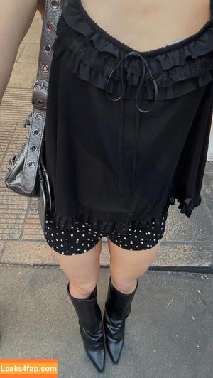 Hena Yang photo #0108