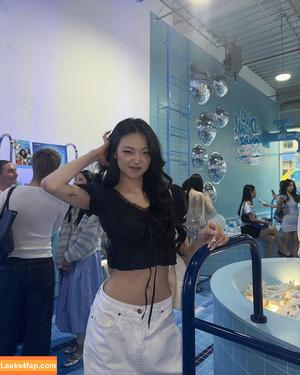 Hena Yang photo #0120