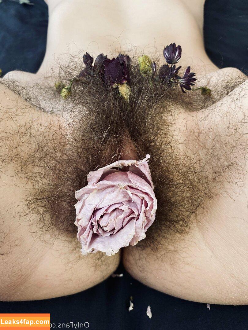 Hendrixina / HendrixinaHairy / hendrixina_hairygirl leaked photo photo #0348